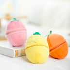 Überraschungsball aus der Frucht-Serie Pinguin-Plüschtier (Erdbeere)