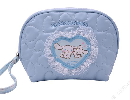Sanrio characters Shell-Shaped Cosmetic Bag (Cinnamoroll)